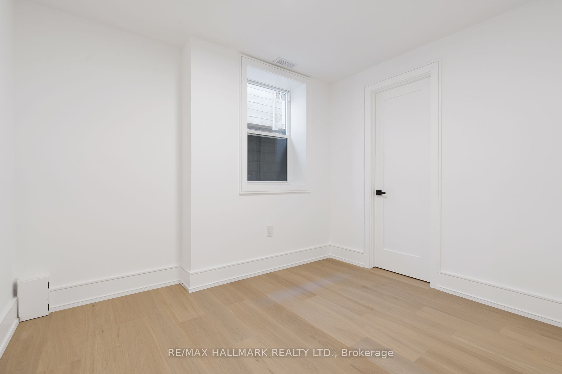 104 Yardley Avenue Property Photo 43
