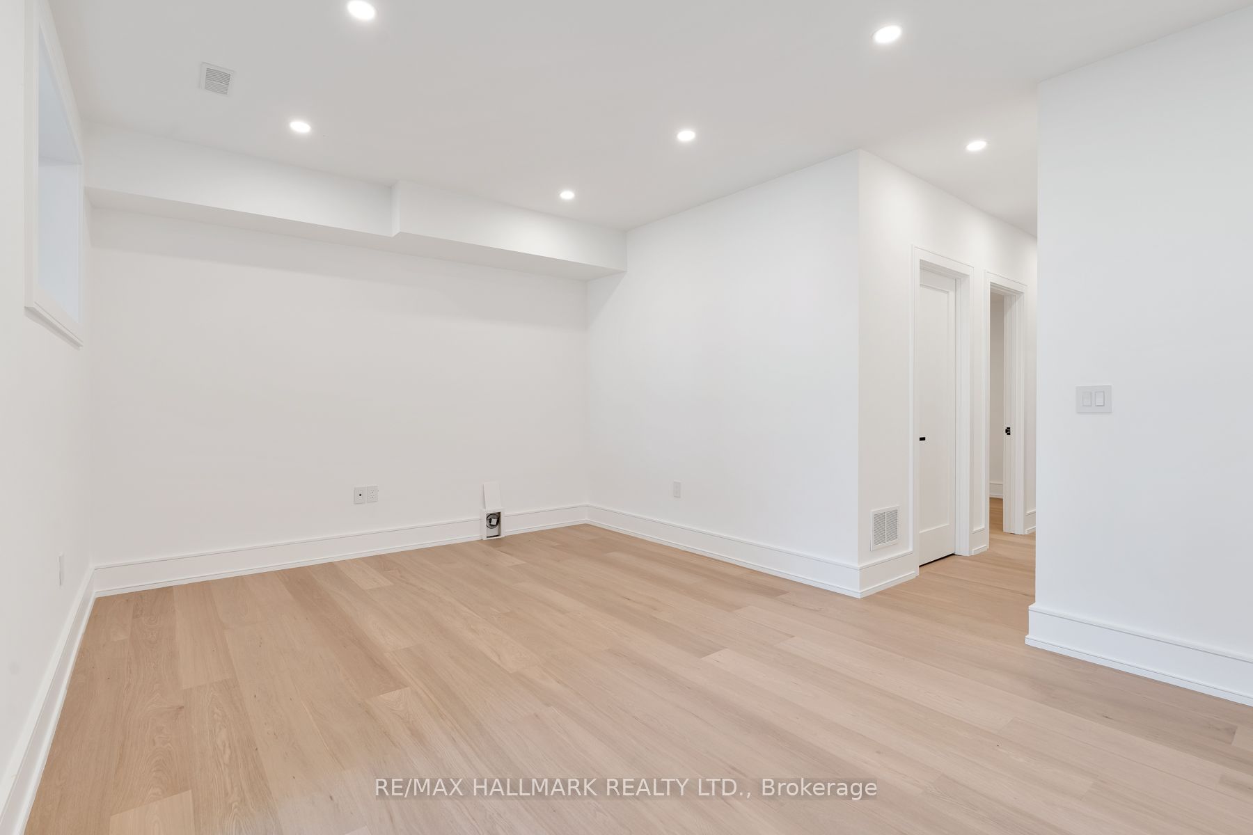 104 Yardley Avenue Property Photo 44