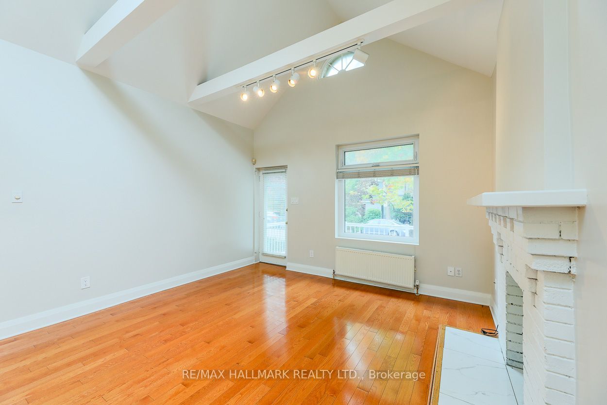 50 Earl Grey Road Property Photo 9