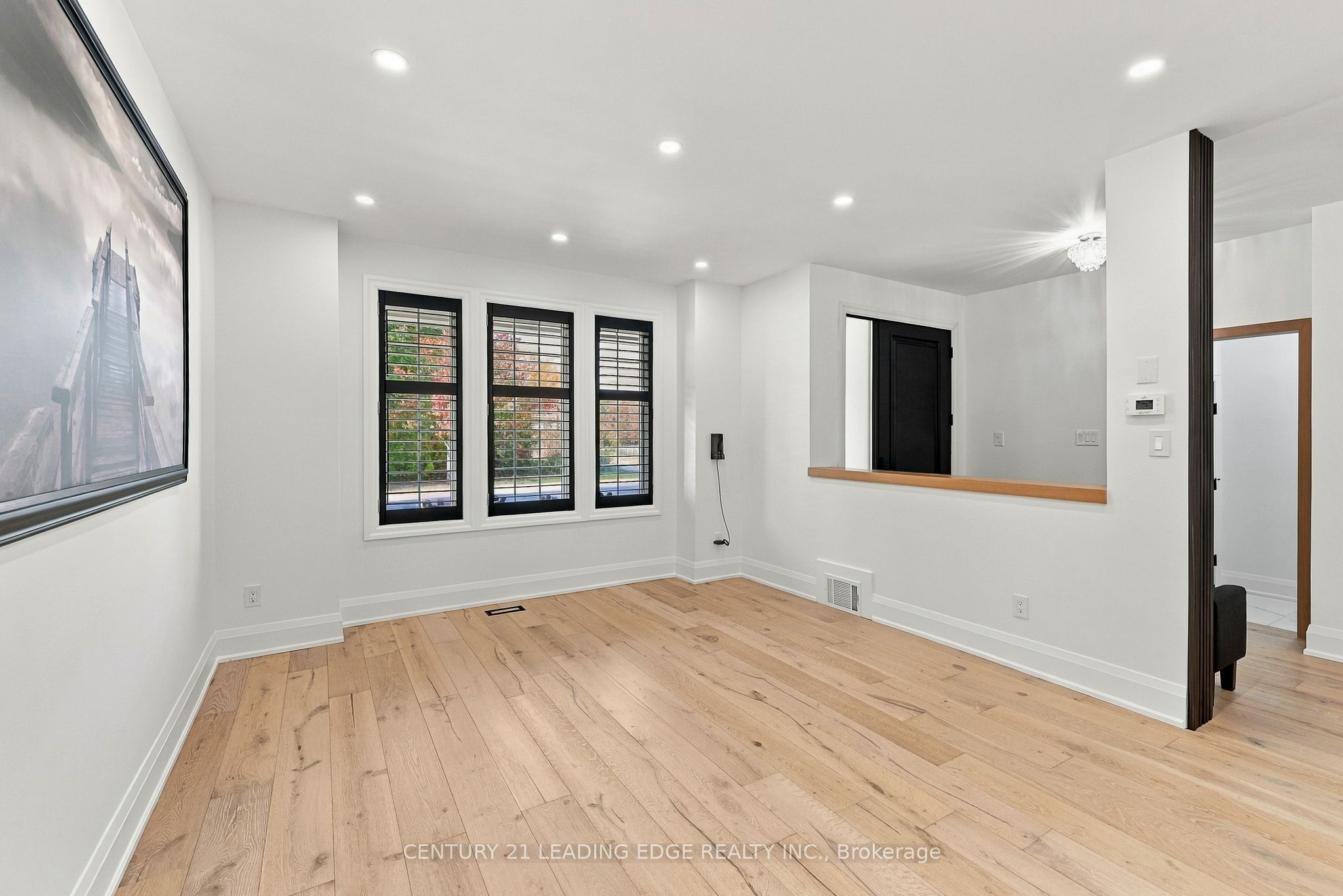 195 Whitby Shores Greenway Property Photo 16