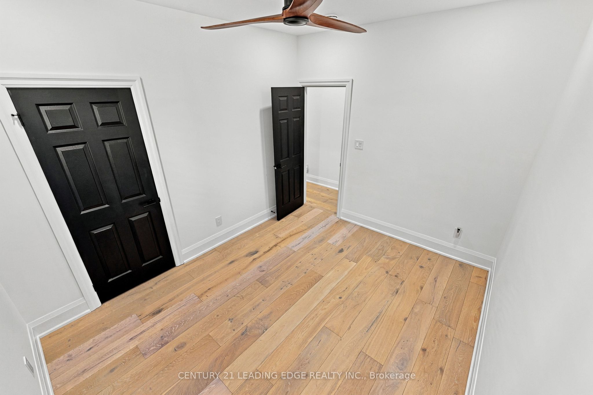 195 Whitby Shores Greenway Property Photo 29