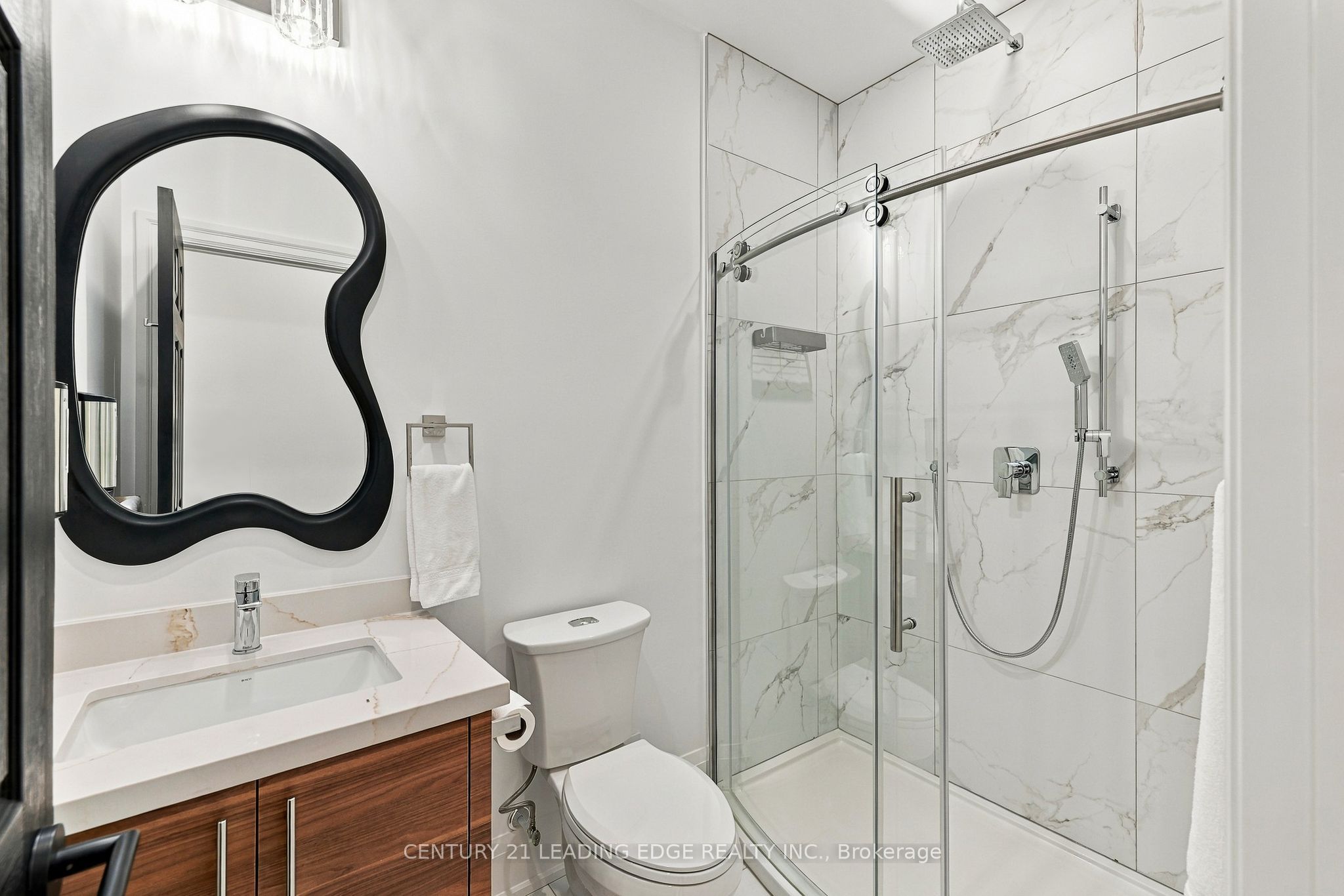195 Whitby Shores Greenway Property Photo 30
