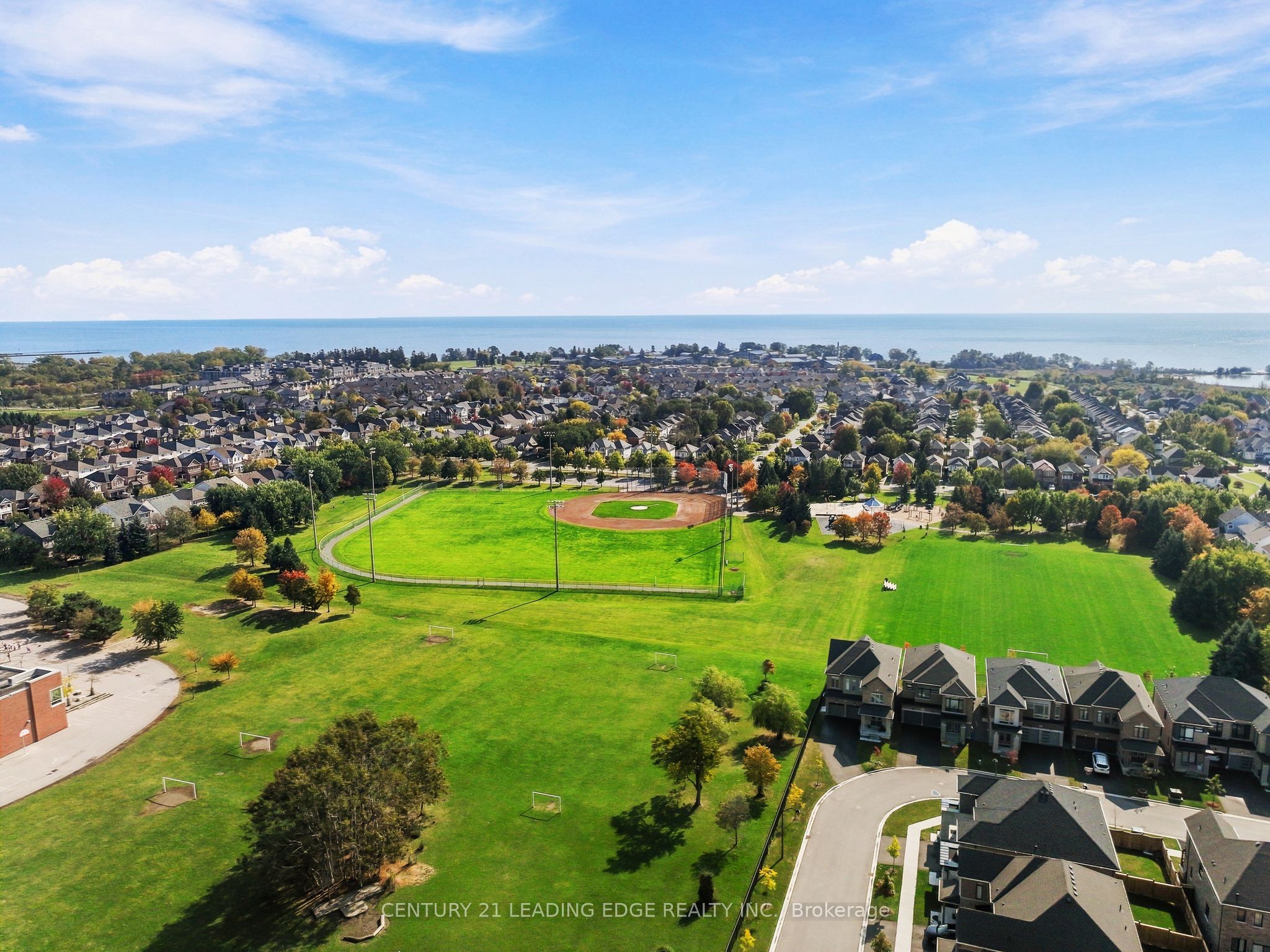 195 Whitby Shores Greenway Property Photo 50