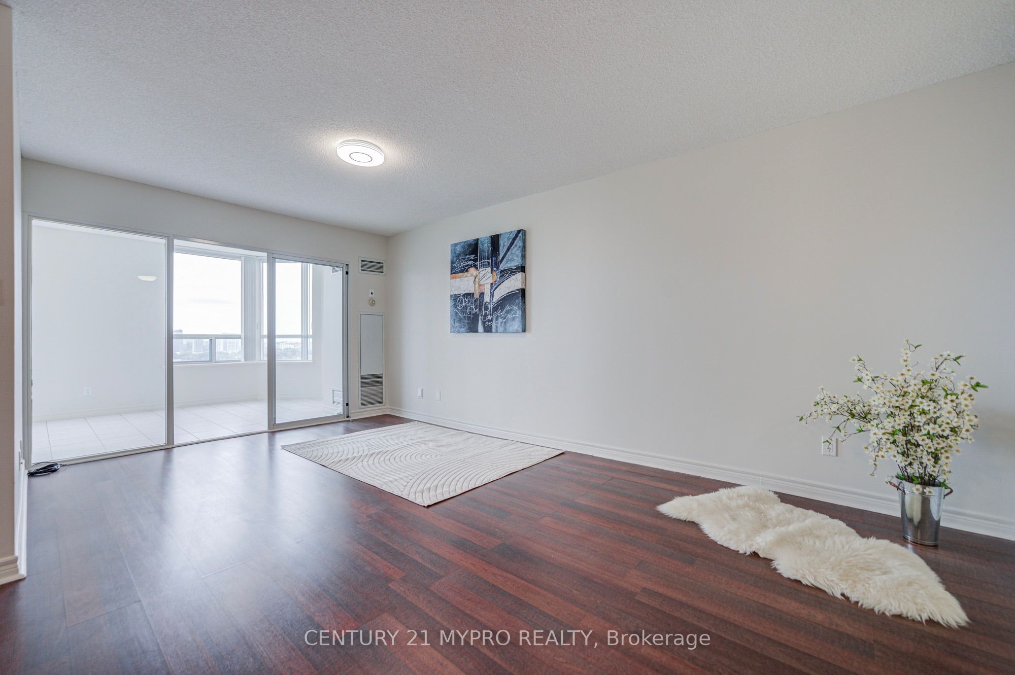 68 Corporate Drive 3136 Property Photo 4