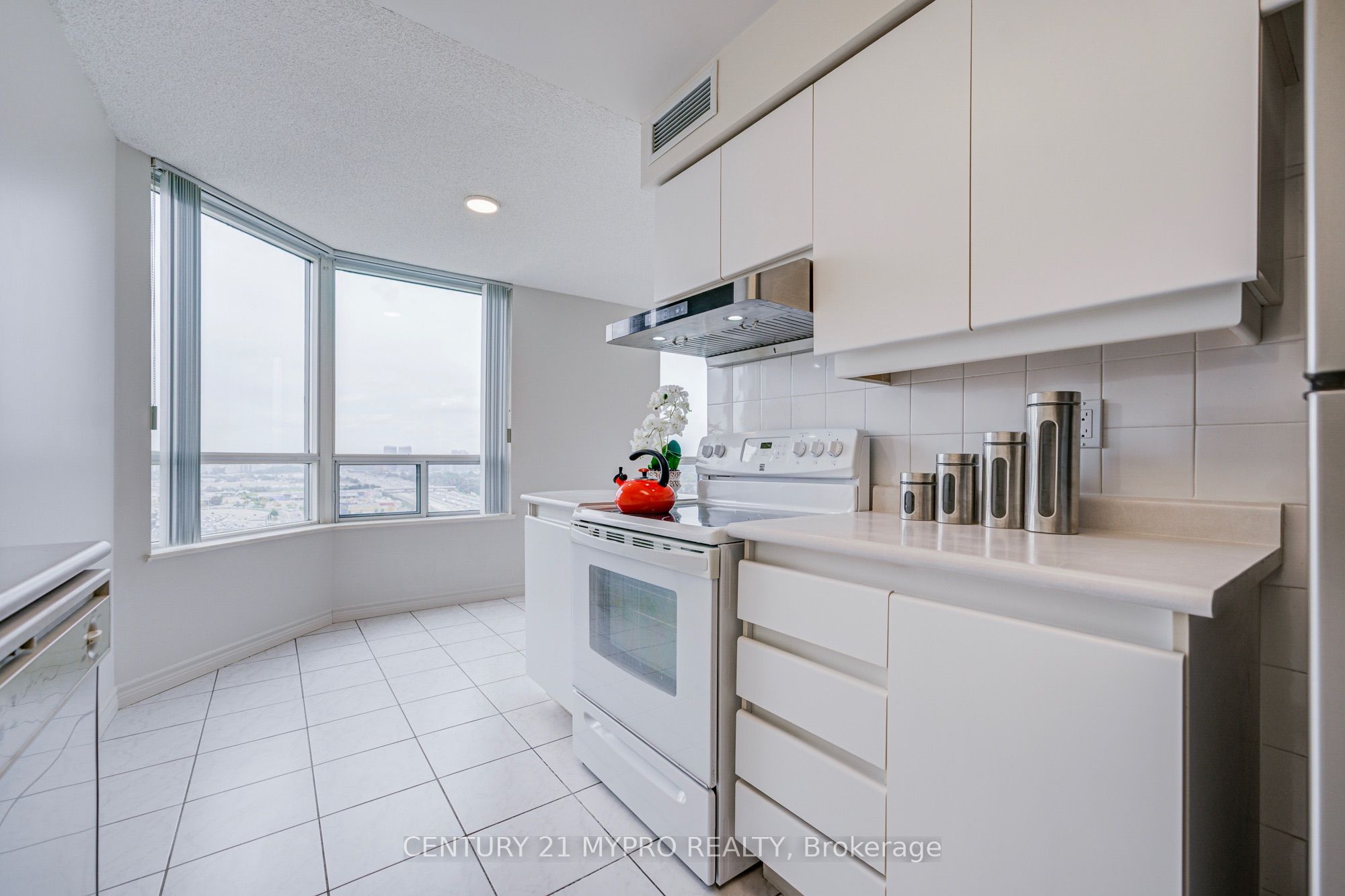 68 Corporate Drive 3136 Property Photo 12