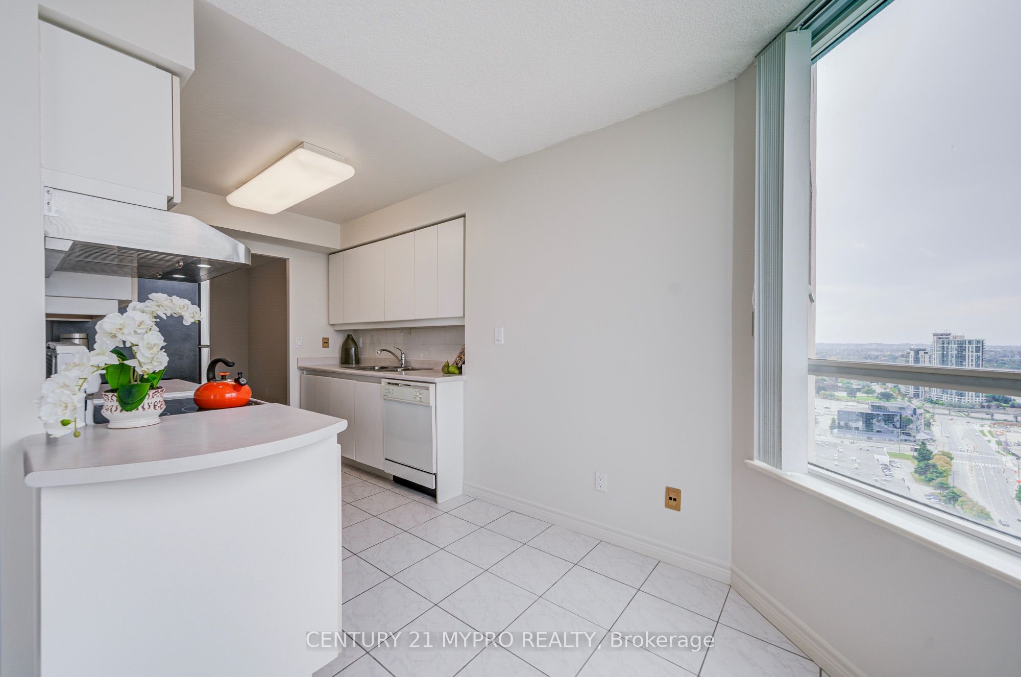 68 Corporate Drive 3136 Property Photo 16