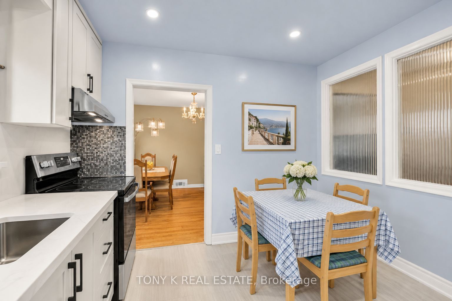 102 Haileybury Drive Property Photo 8