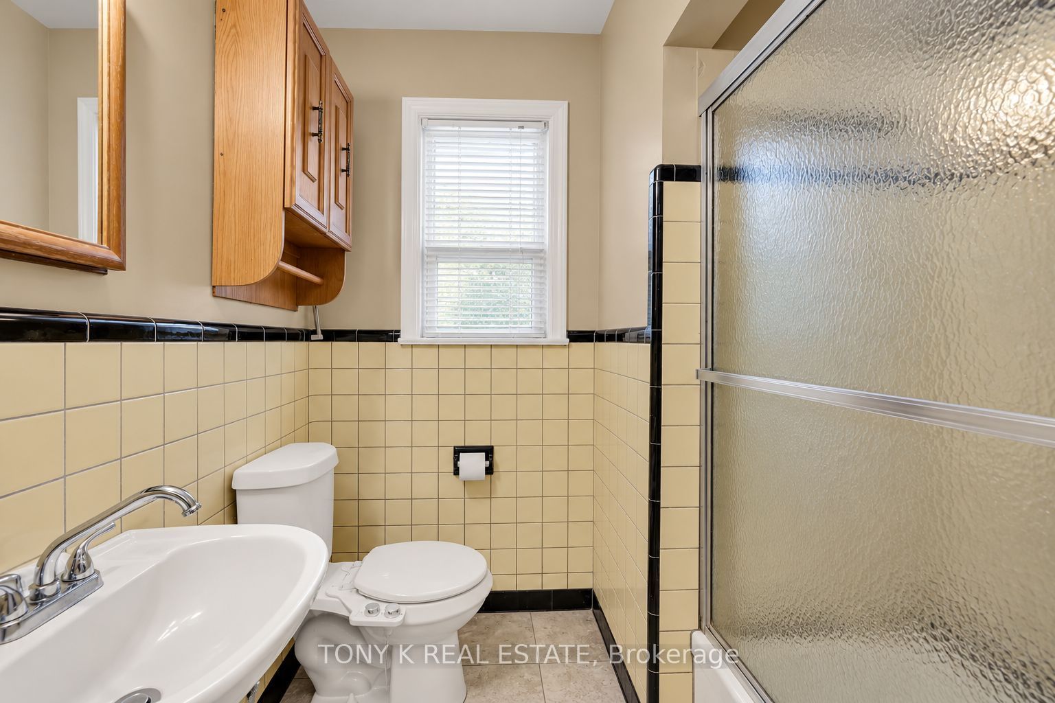 102 Haileybury Drive Property Photo 14