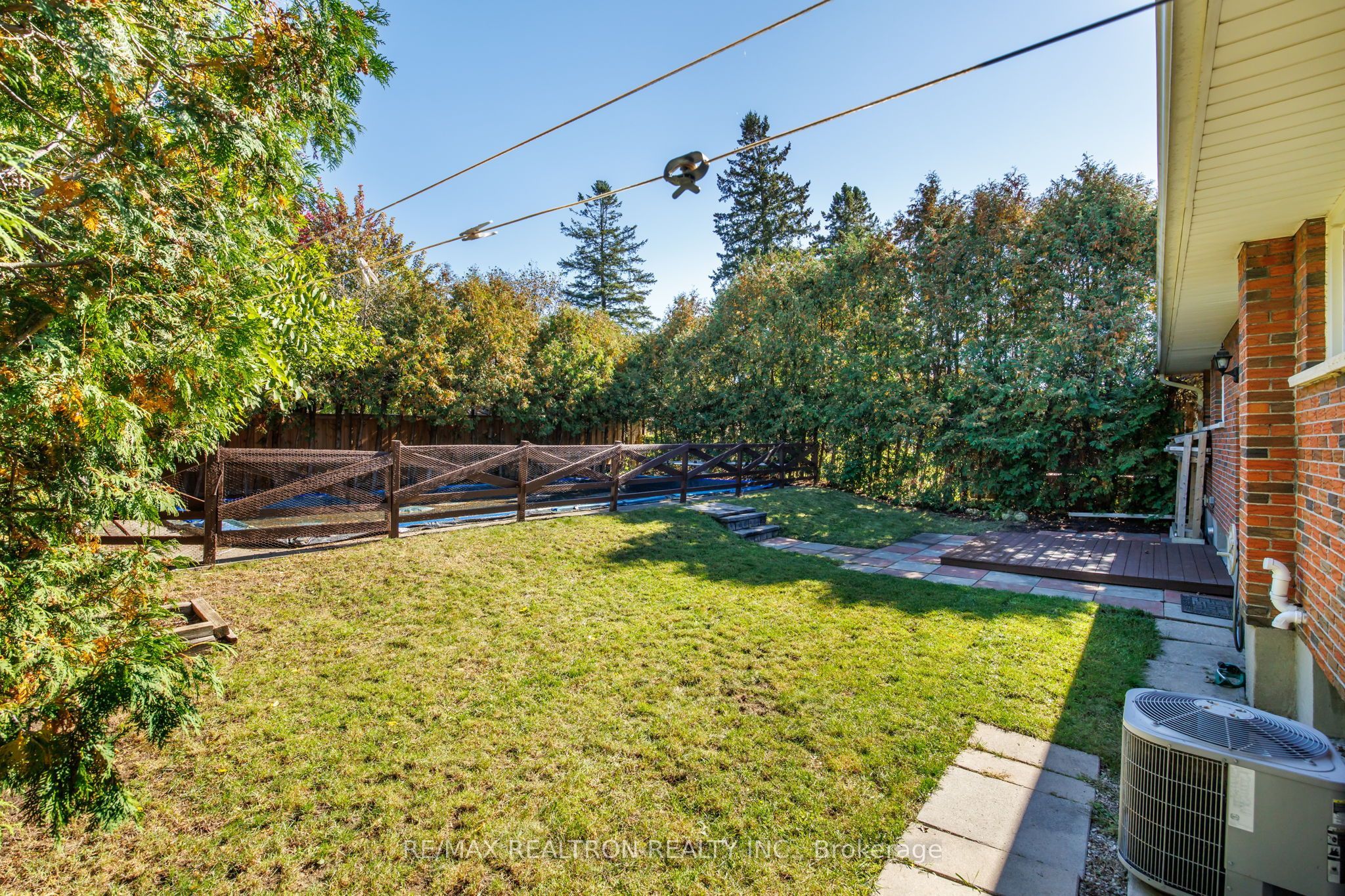 21 Athabasca Street Property Photo 31