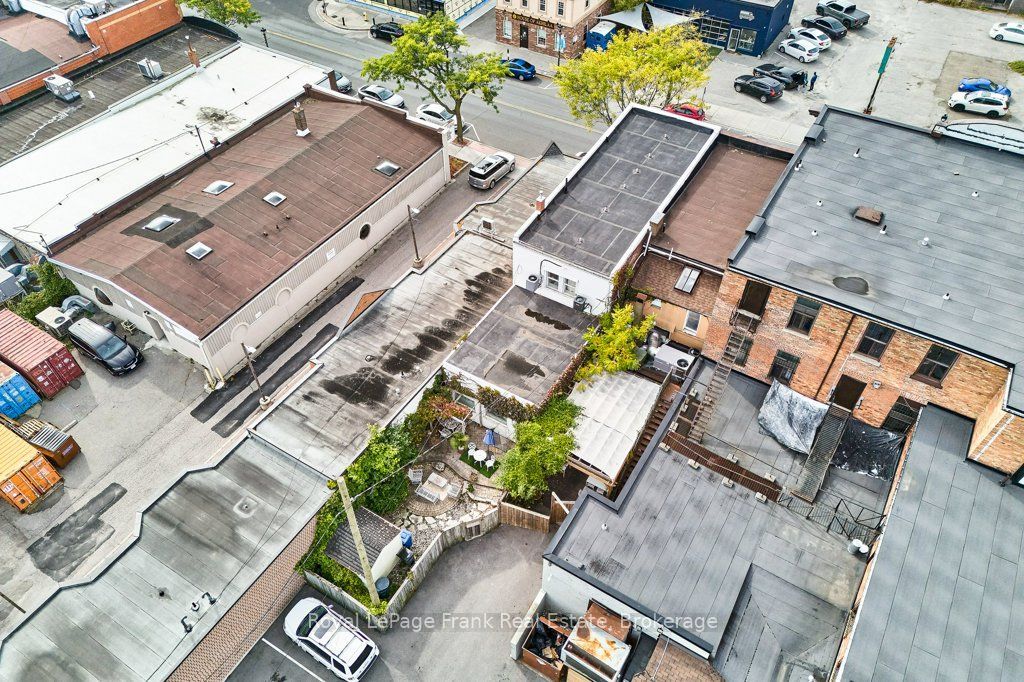 159 Brock Street N Property Photo 24