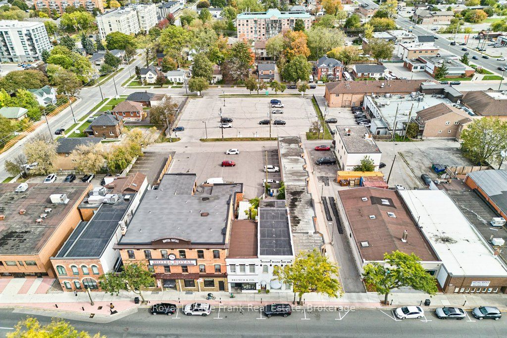 159 Brock Street N Property Photo 25