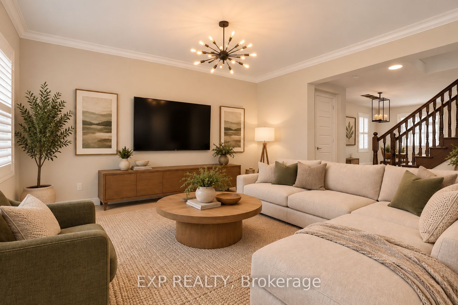1044 Cameo Street Property Photo 2