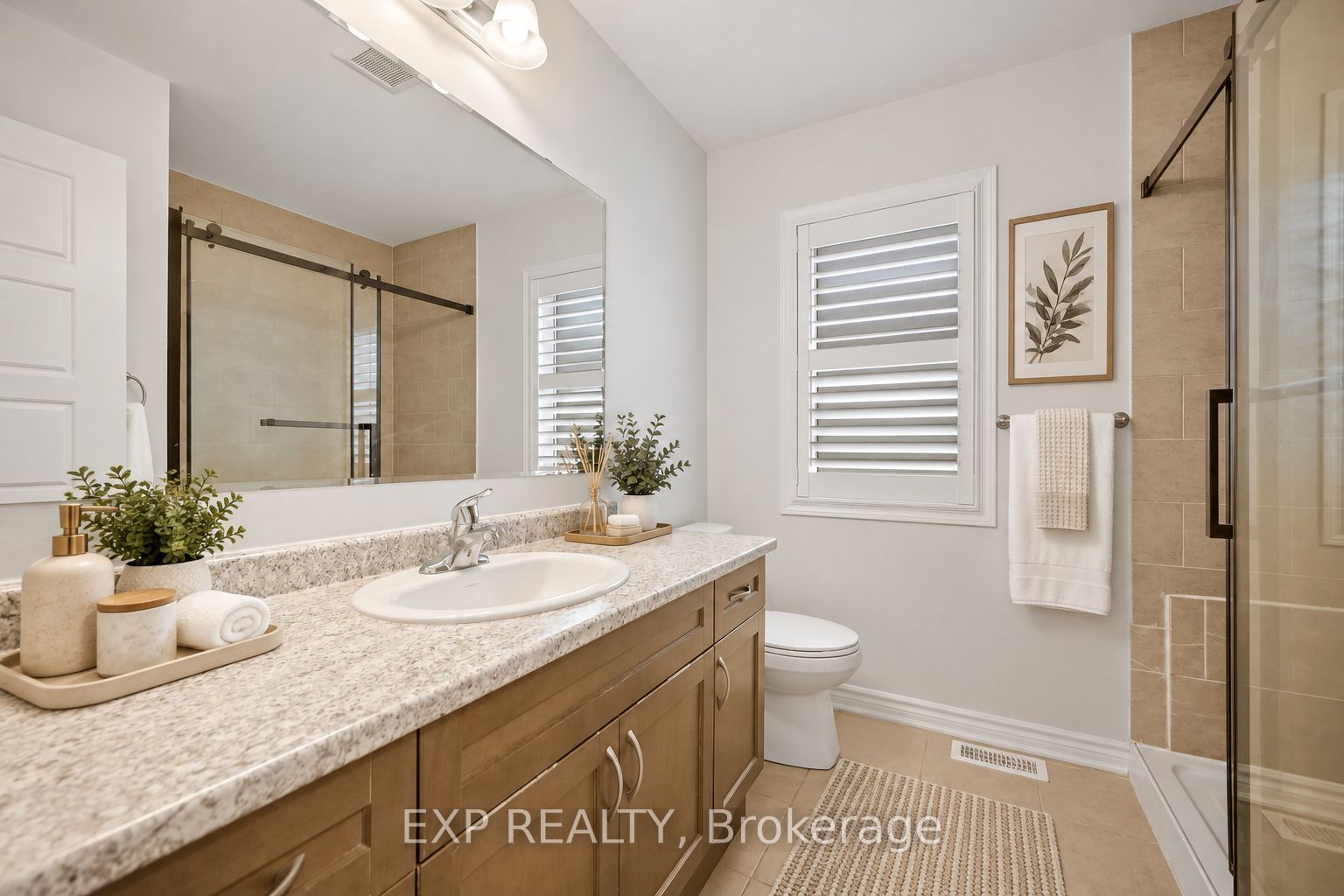 1044 Cameo Street Property Photo 23