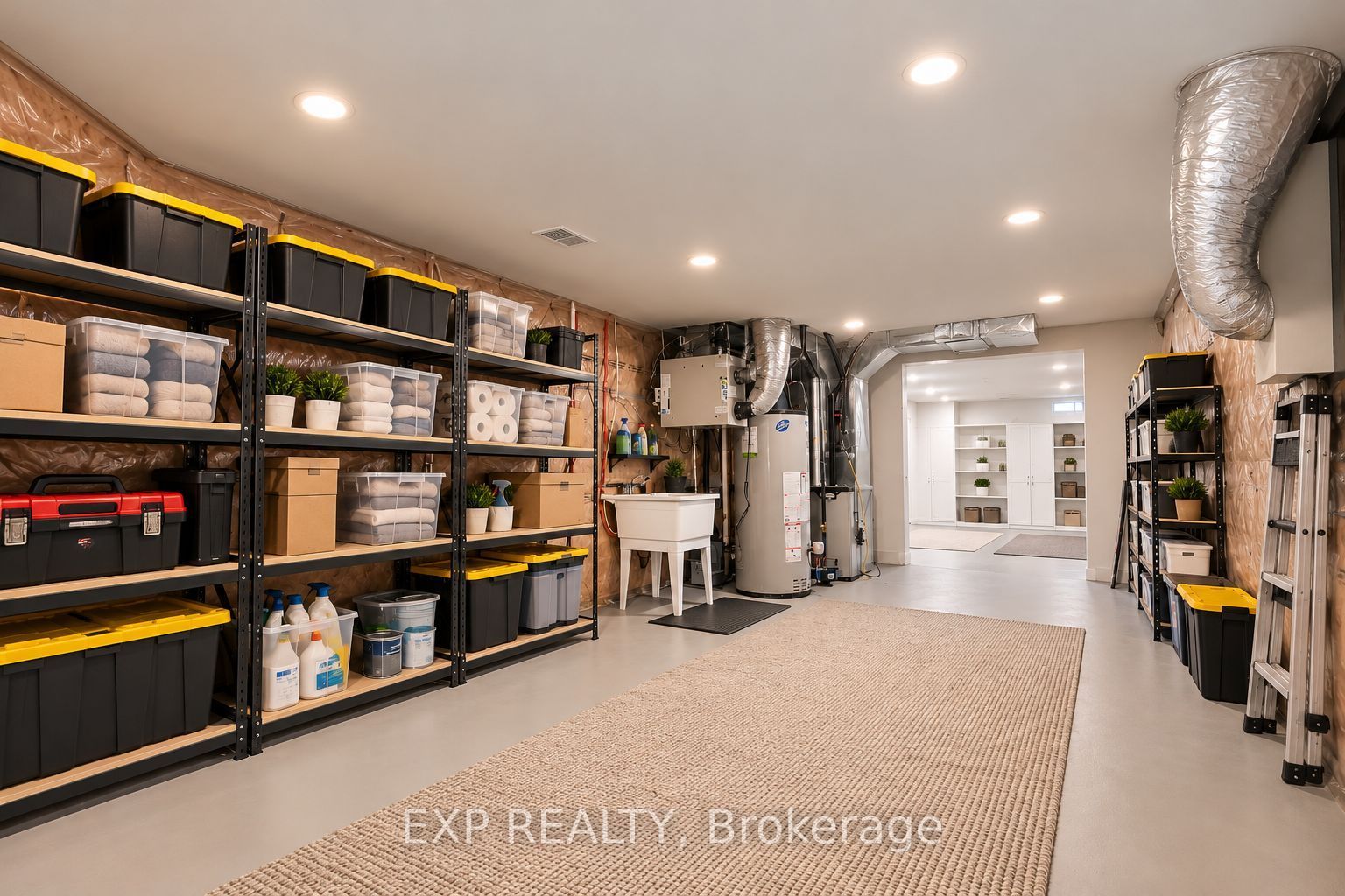 1044 Cameo Street Property Photo 35
