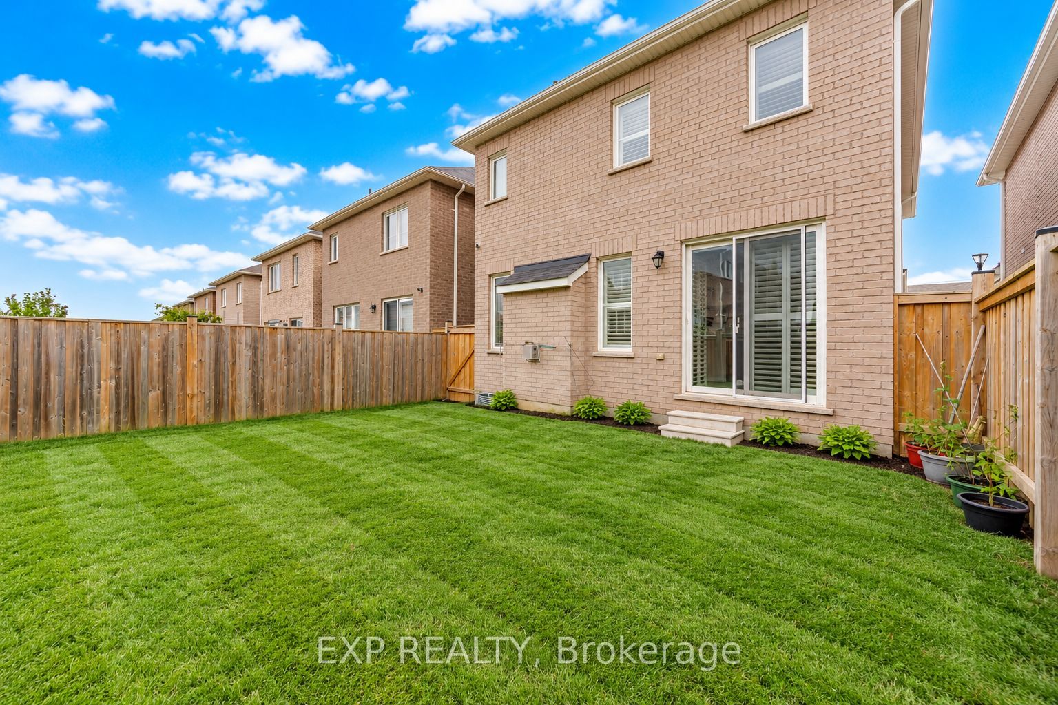 1044 Cameo Street Property Photo 38