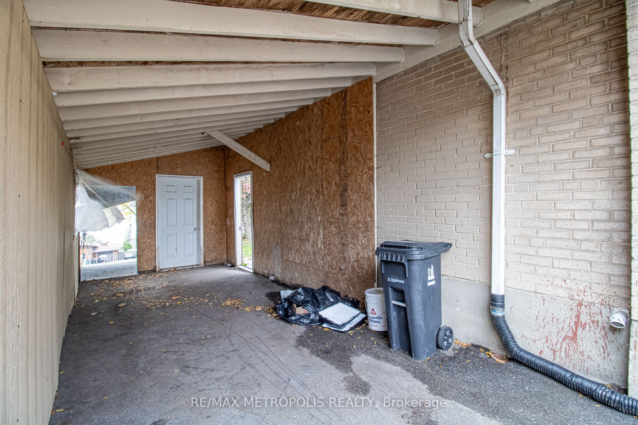 57 Chancellor Drive Upper Property Photo 21