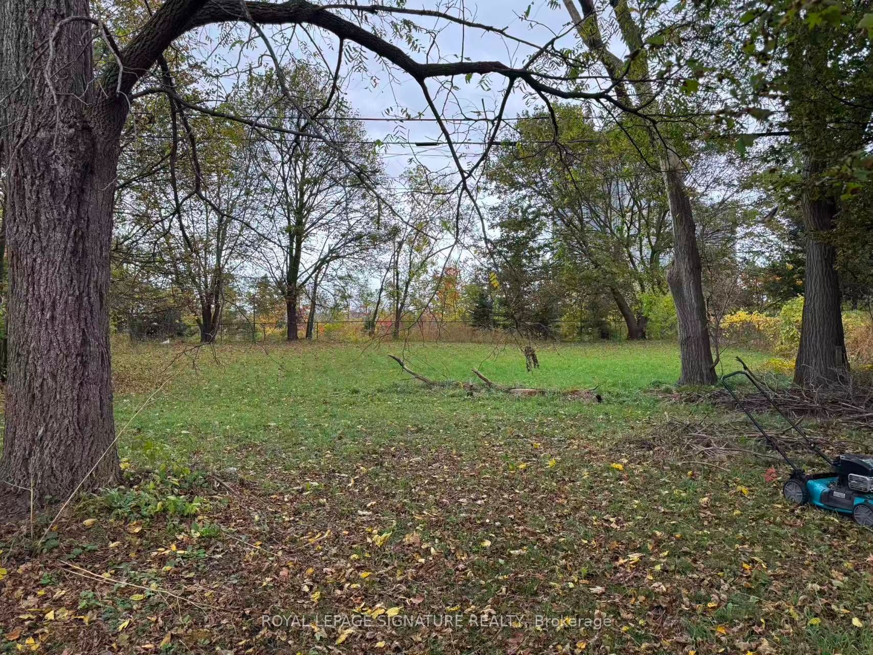 120 Earlton Road Property Photo 4