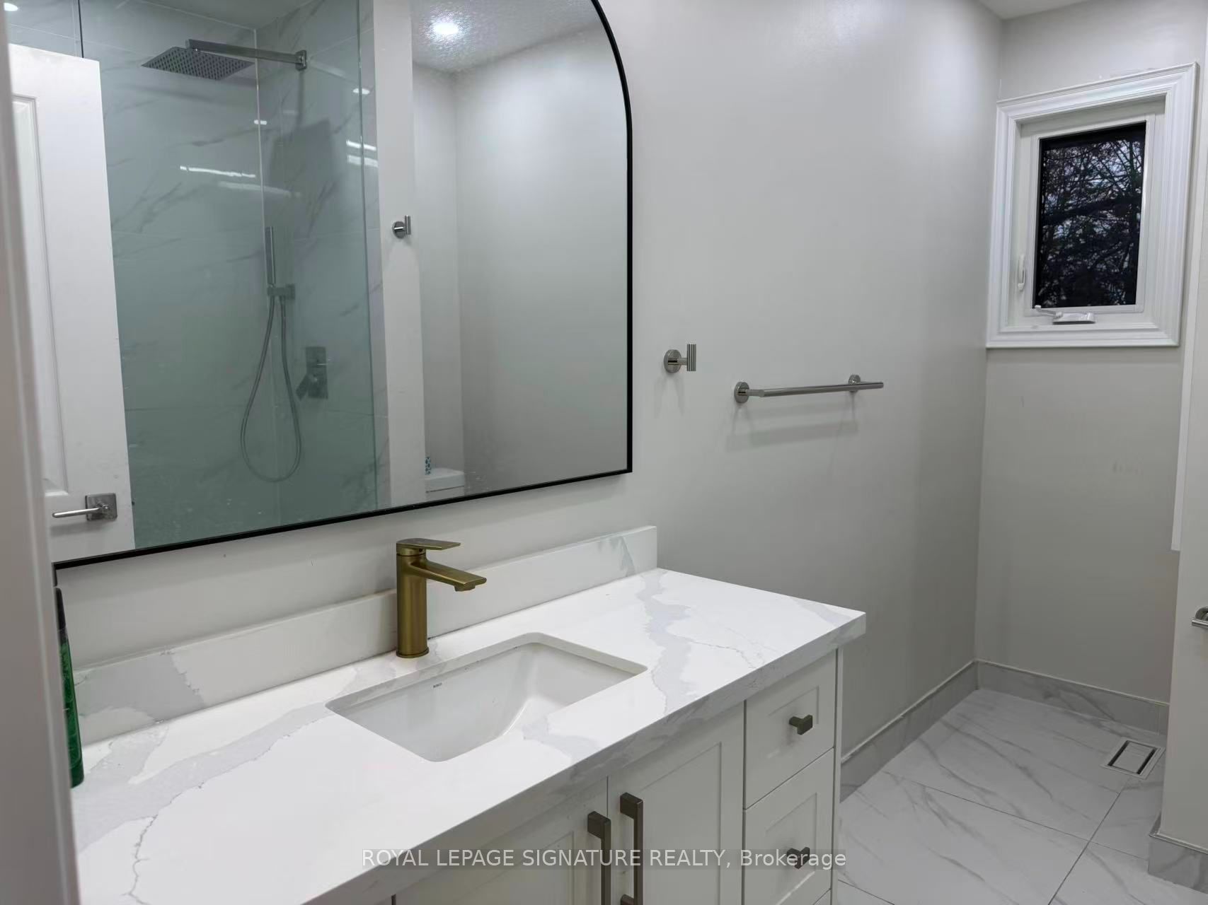120 Earlton Road Property Photo 13