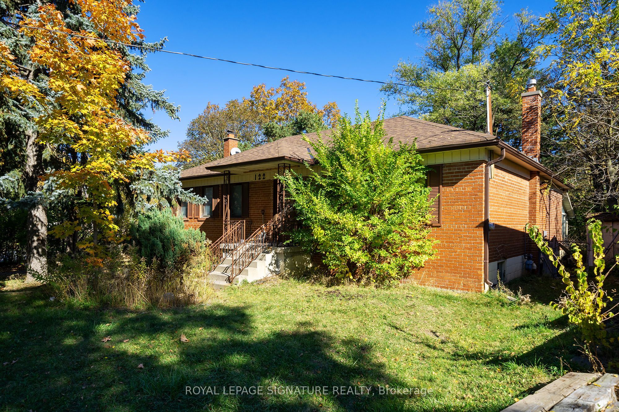 122 Earlton Road Property Photo 1