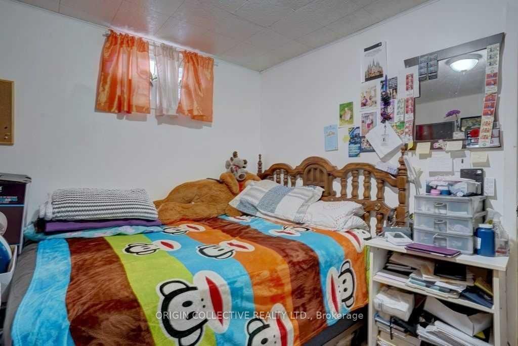 42 Par Avenue Basement Property Photo 9