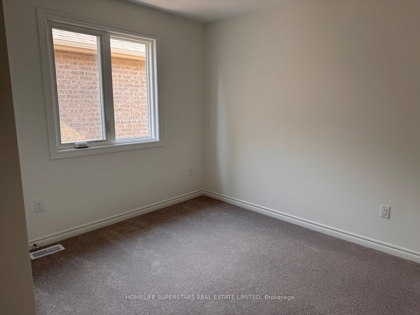 E14089754 Property Photo 6