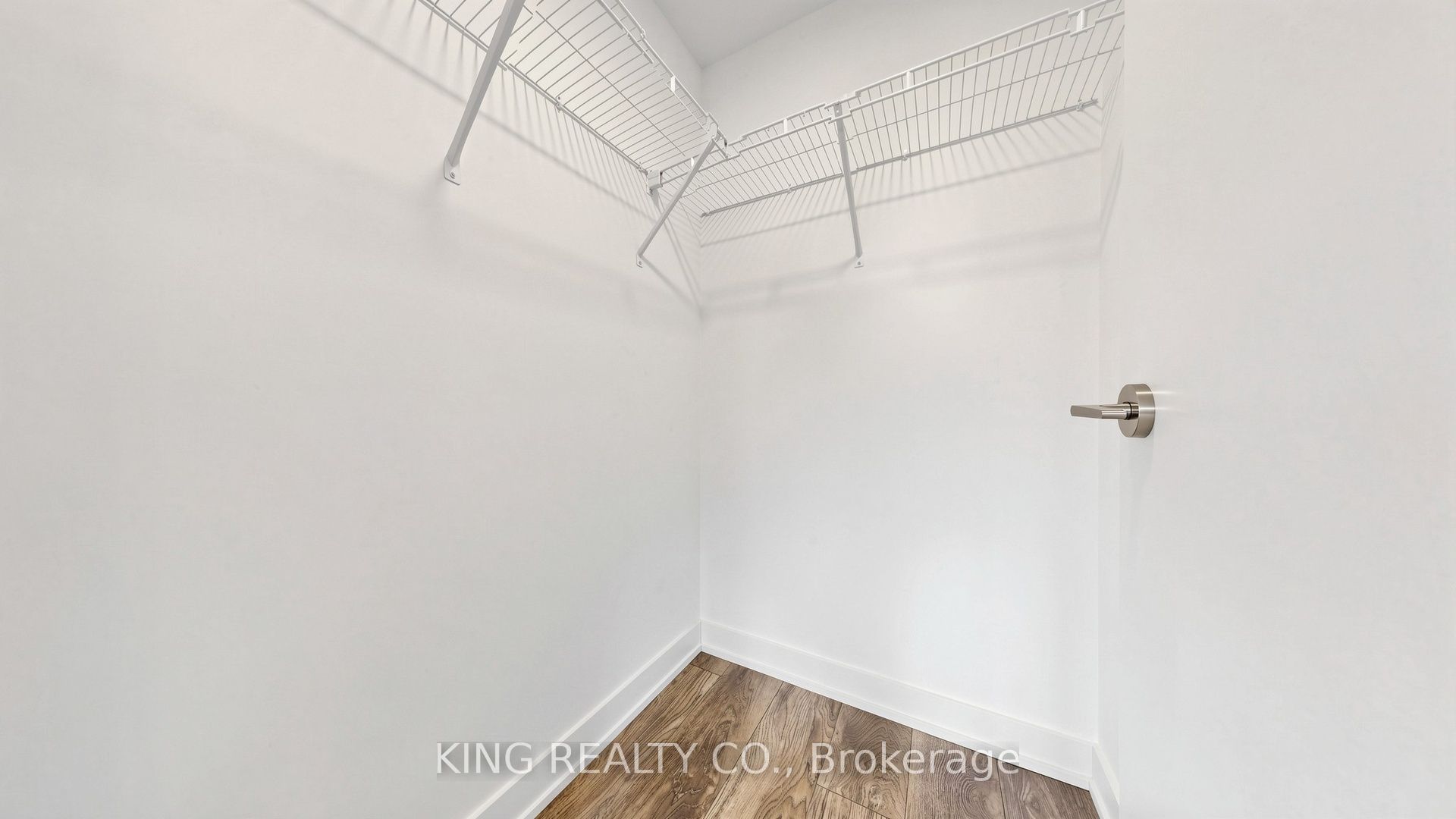 90 Mendelssohn Street 101 Property Photo 11