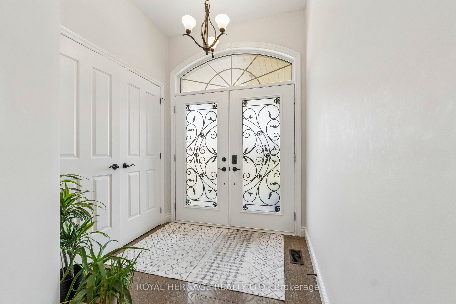51 Gloria Crescent Property Photo 2