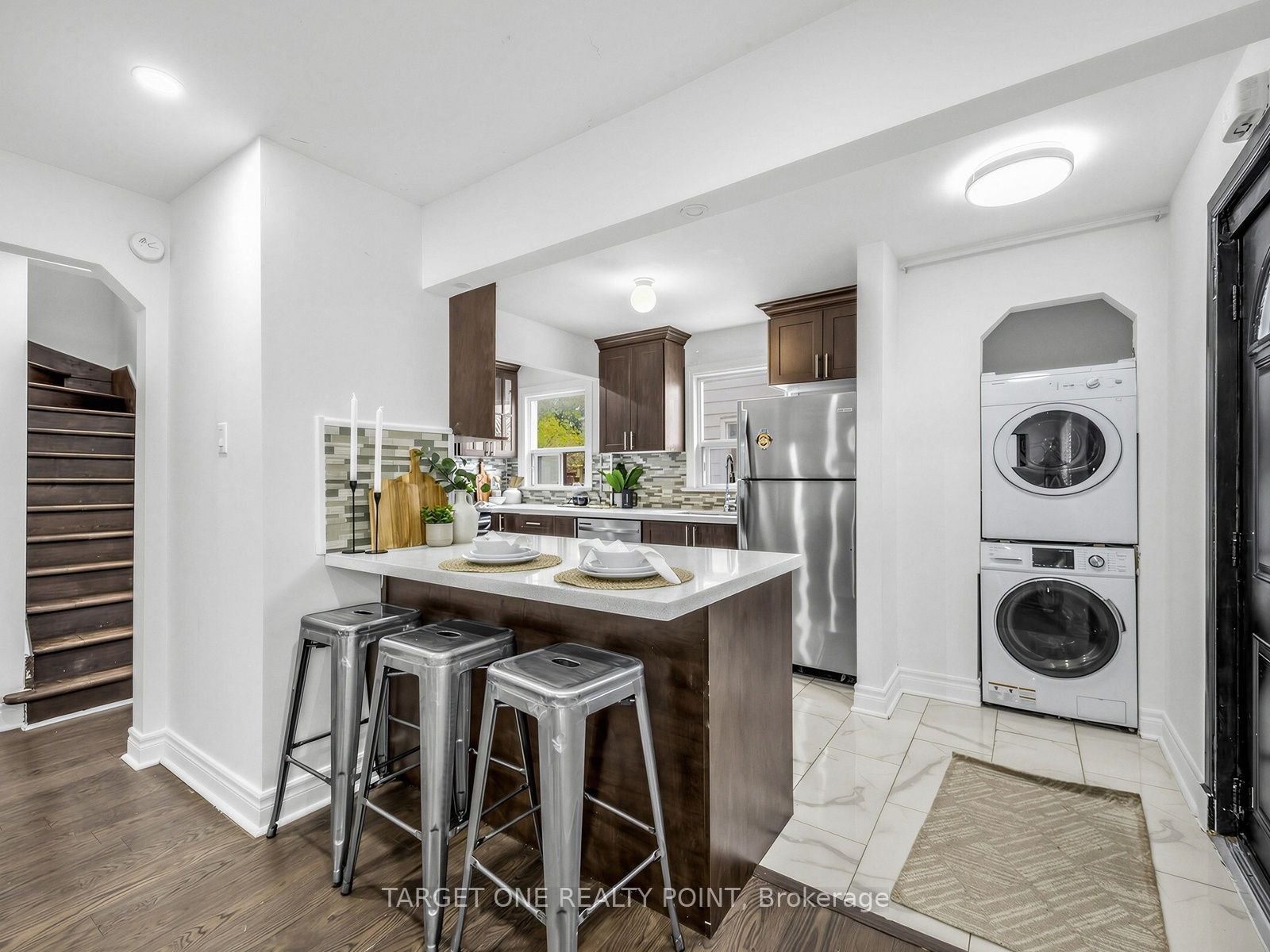 75 Gradwell Drive Property Photo 12