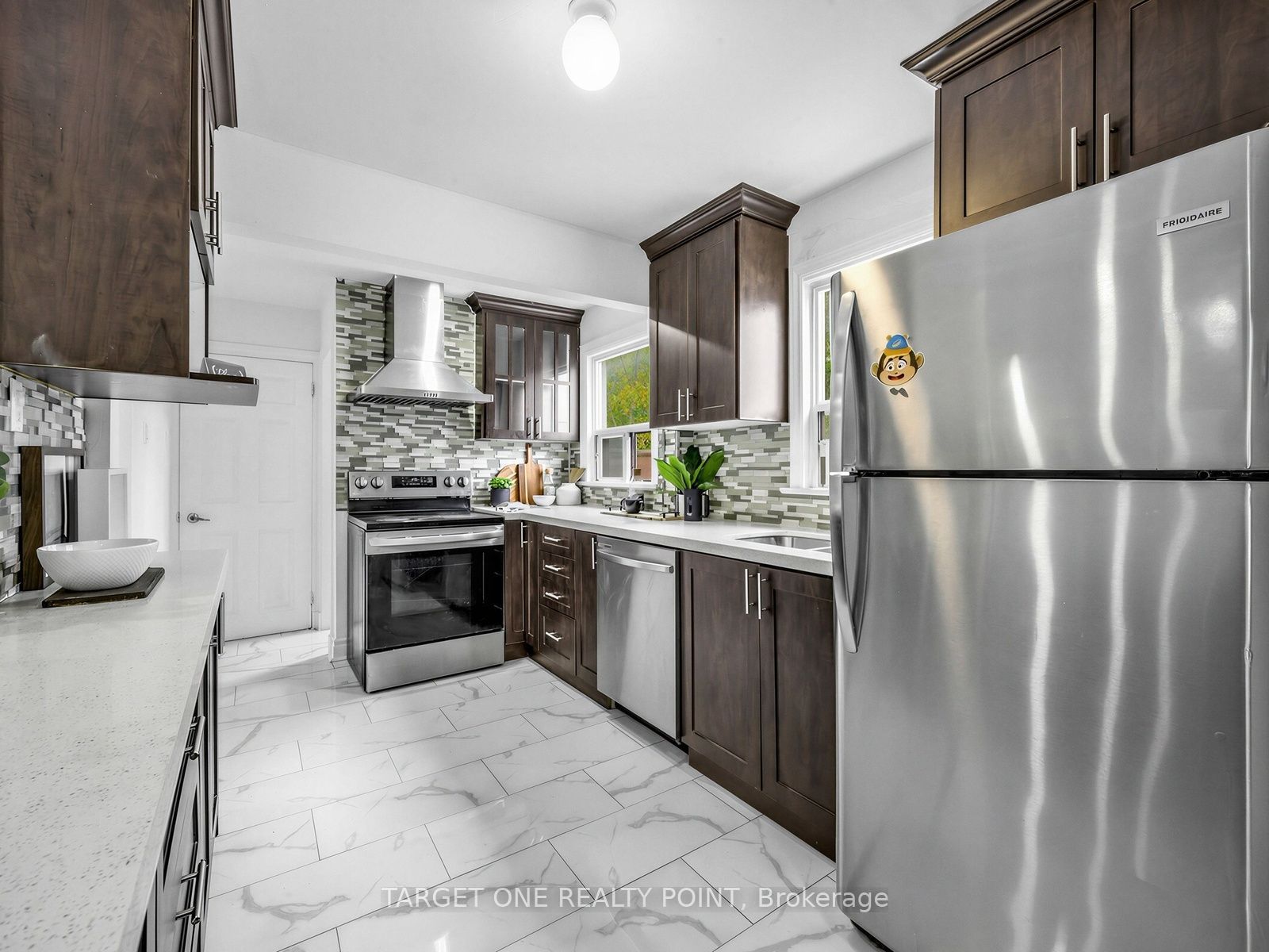 75 Gradwell Drive Property Photo 14