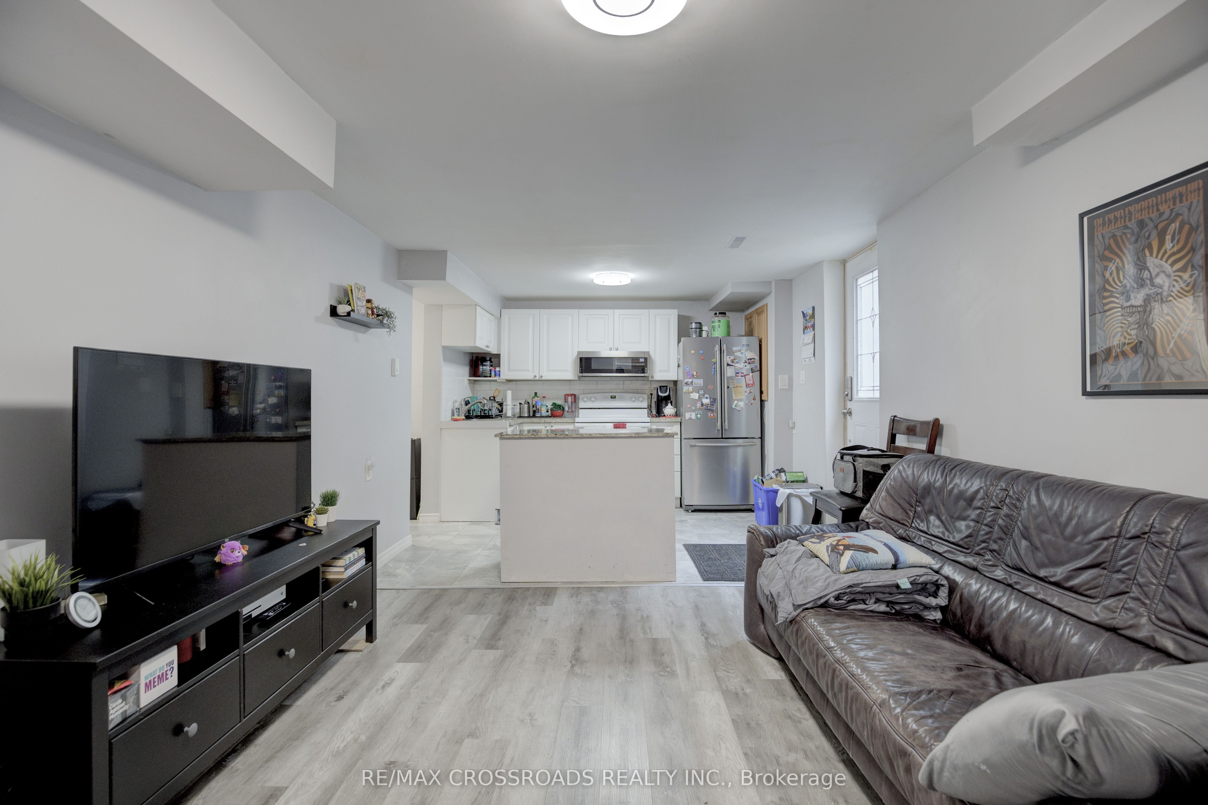 2 Viceregal Court (basement) Property Photo 9