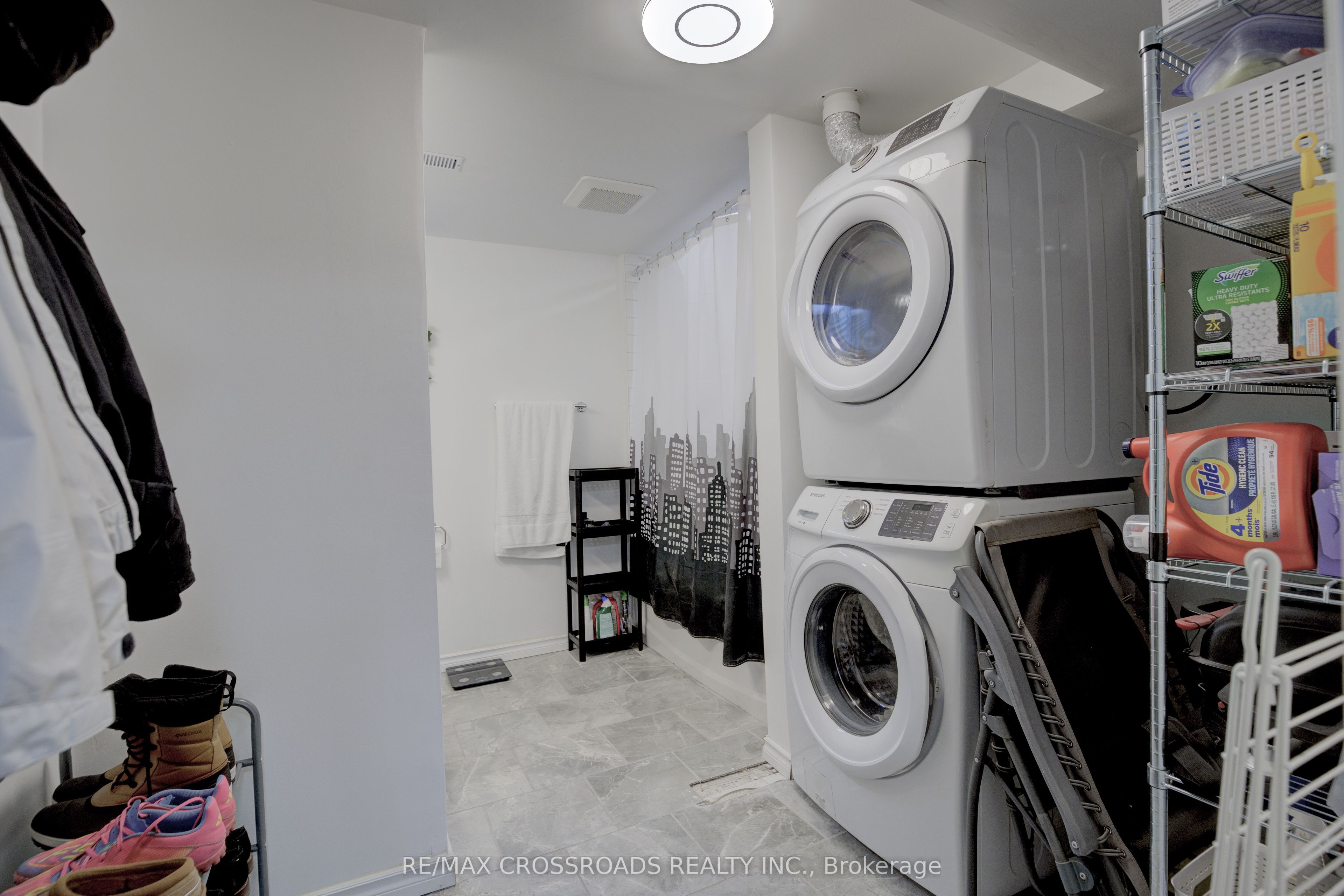 2 Viceregal Court (basement) Property Photo 20