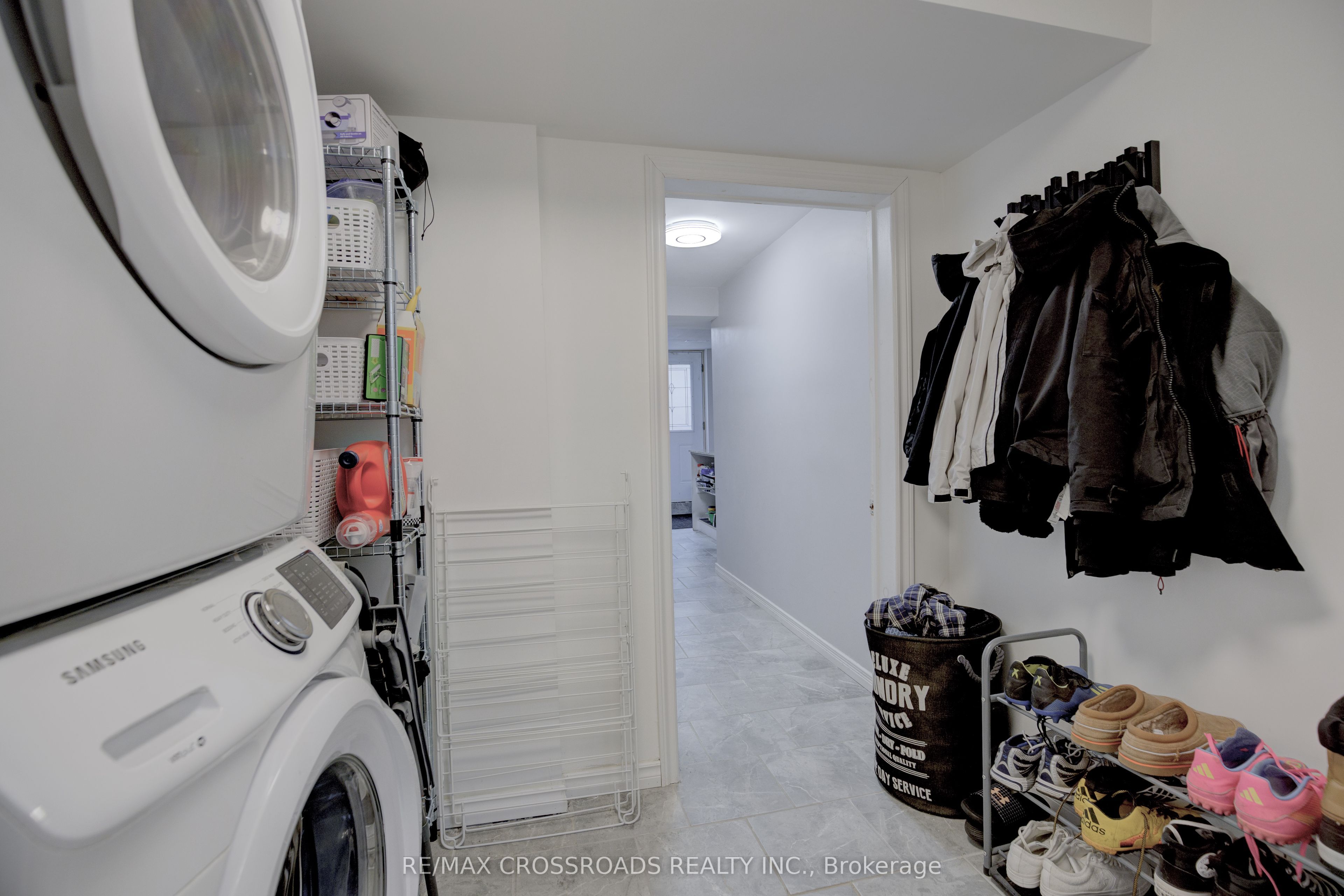 2 Viceregal Court (basement) Property Photo 21