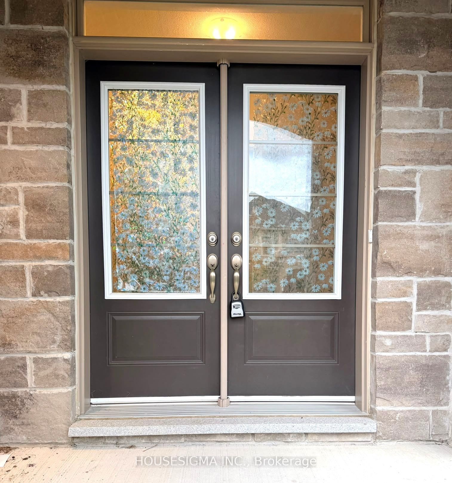 206 Ronald Guscott Street Property Photo 2