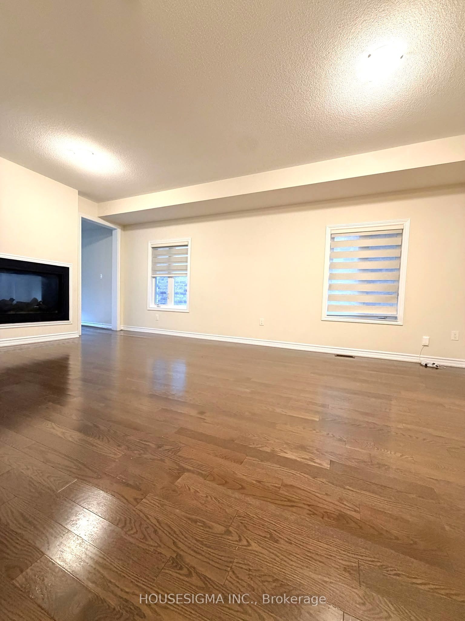206 Ronald Guscott Street Property Photo 3