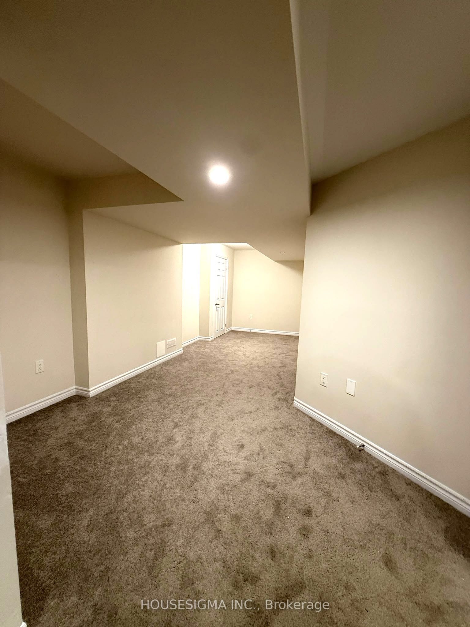 206 Ronald Guscott Street Property Photo 27