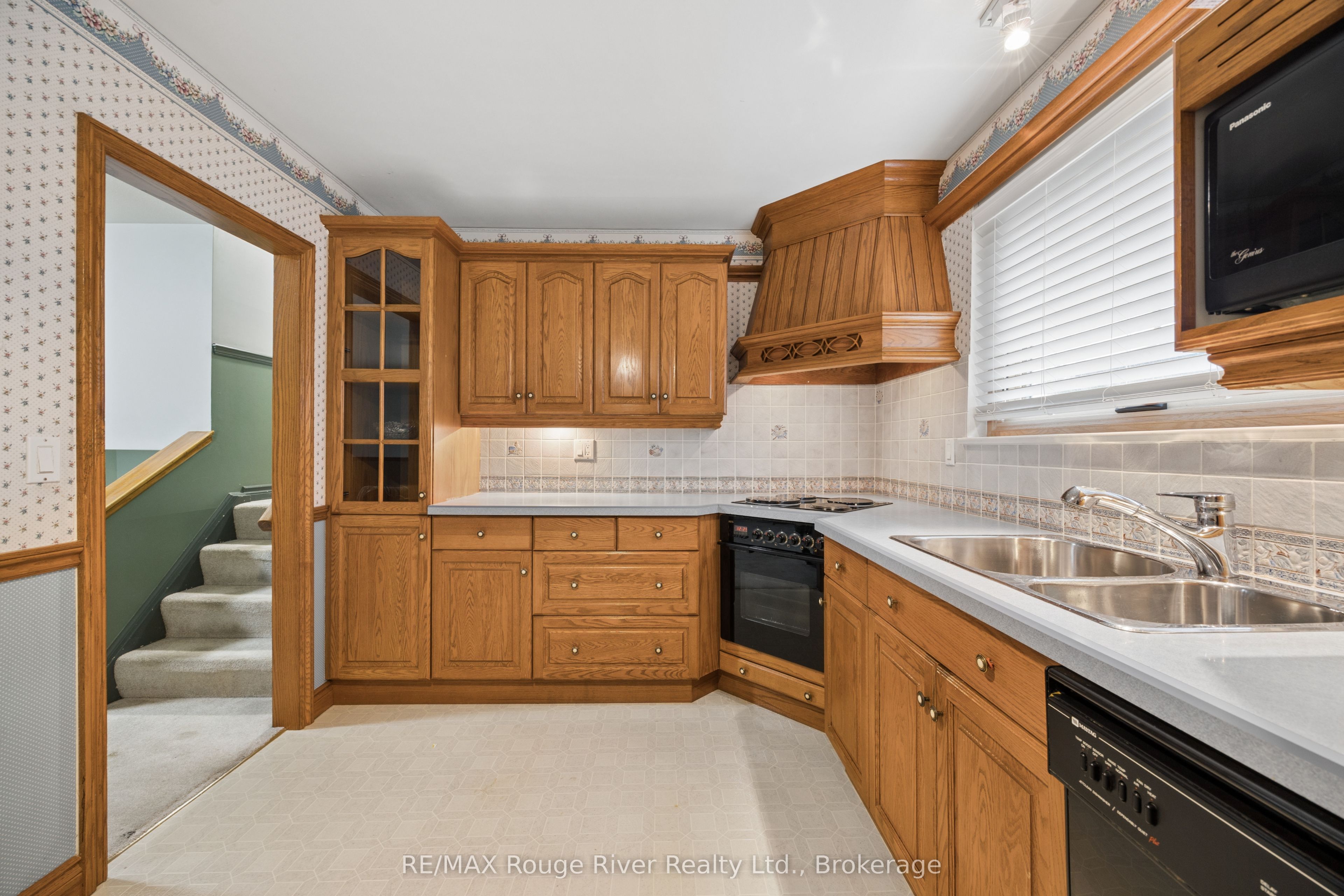 3 Heatherwood Road Property Photo 13