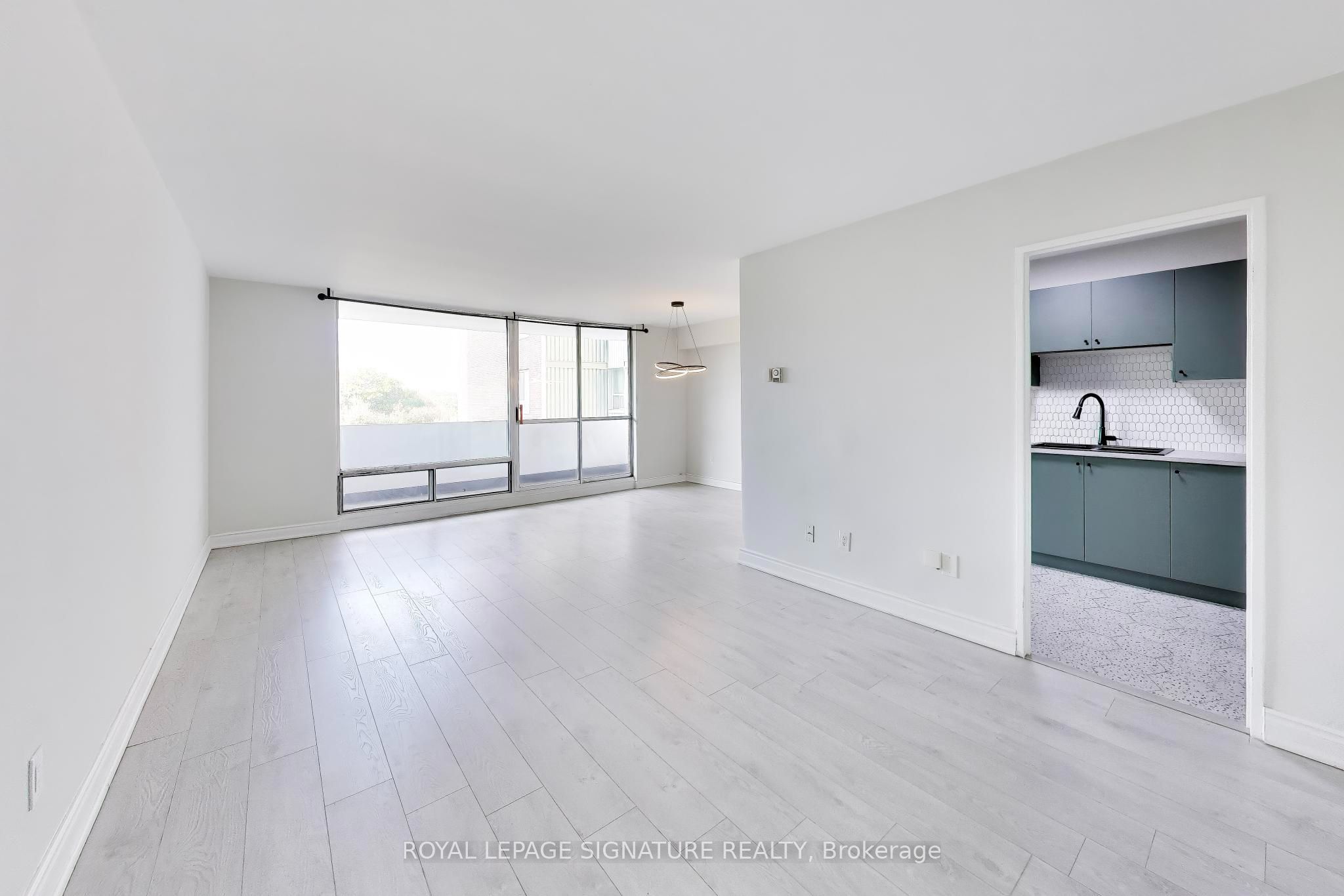 1 Massey Square 408 Property Photo 15