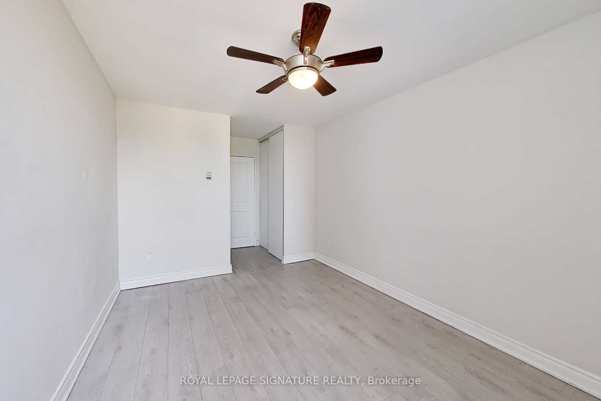 1 Massey Square 408 Property Photo 35