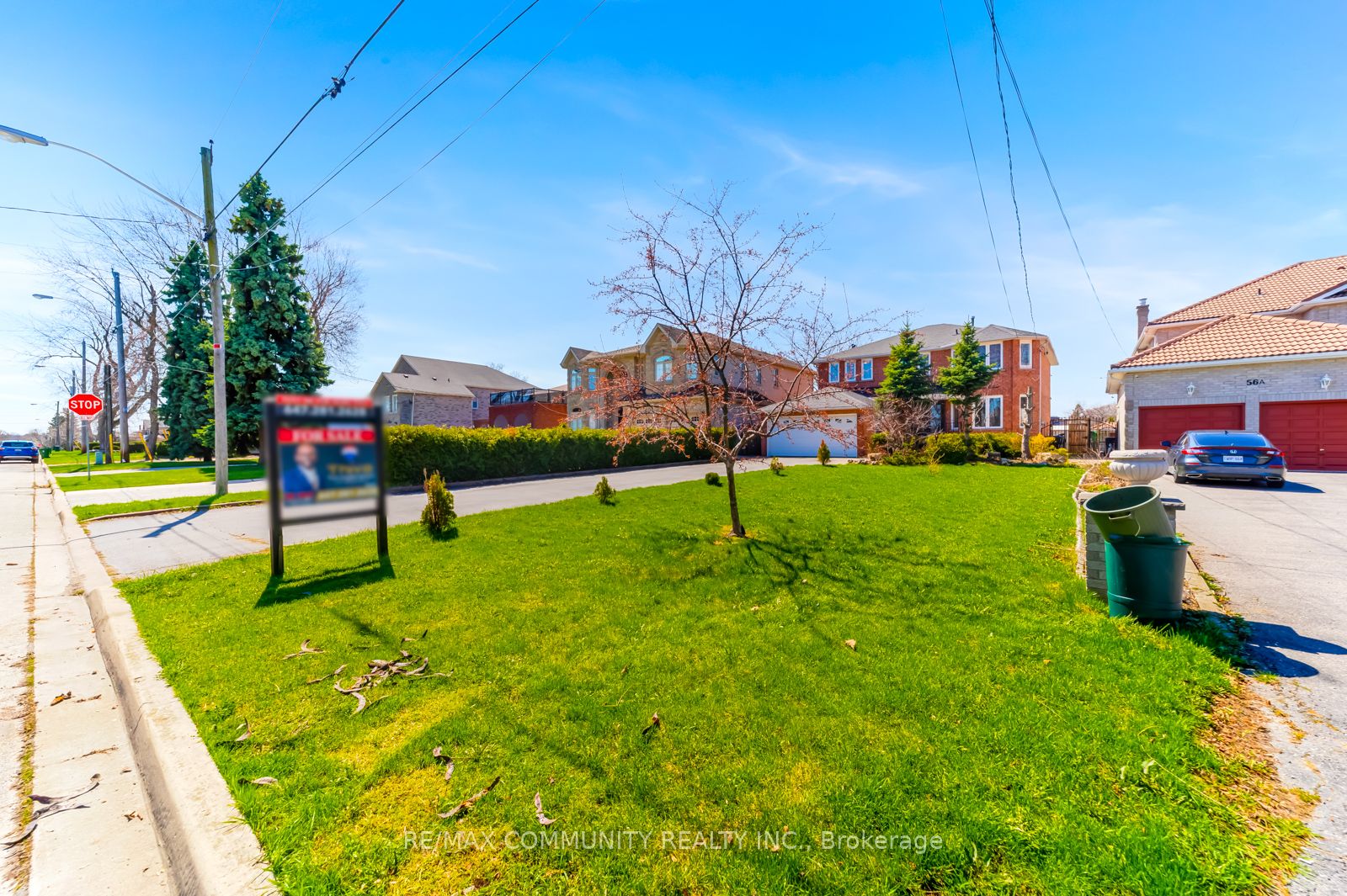 56 Cedar Brae Boulevard Property Photo 2