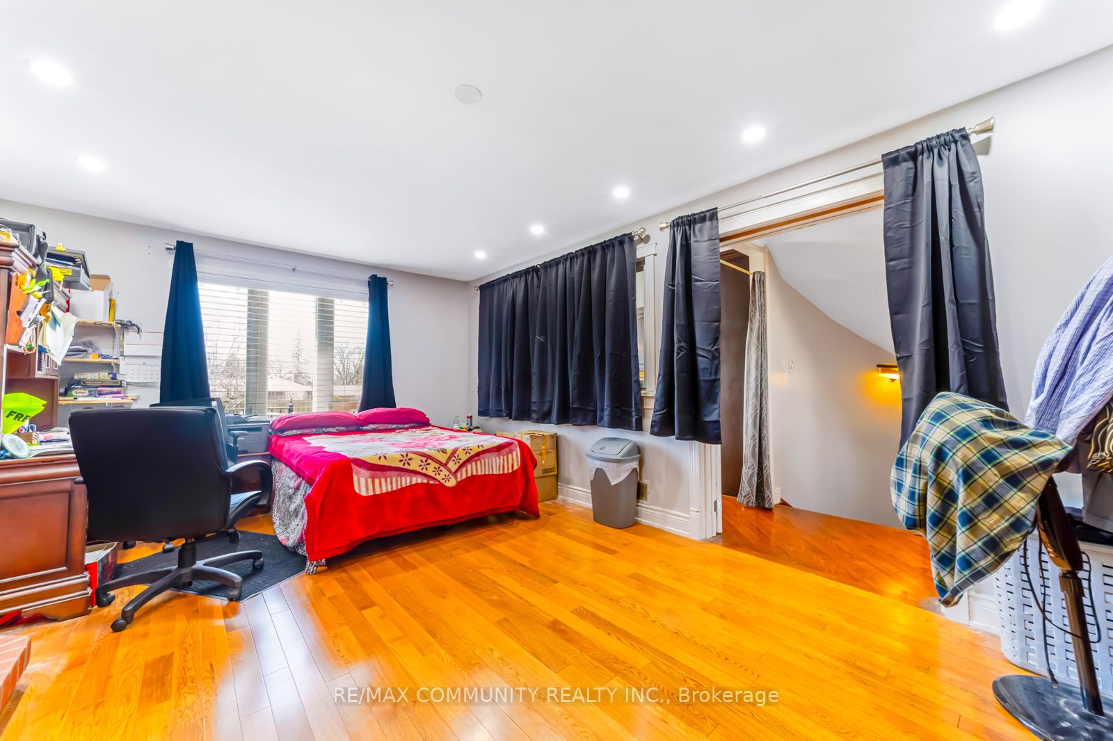 56 Cedar Brae Boulevard Property Photo 17