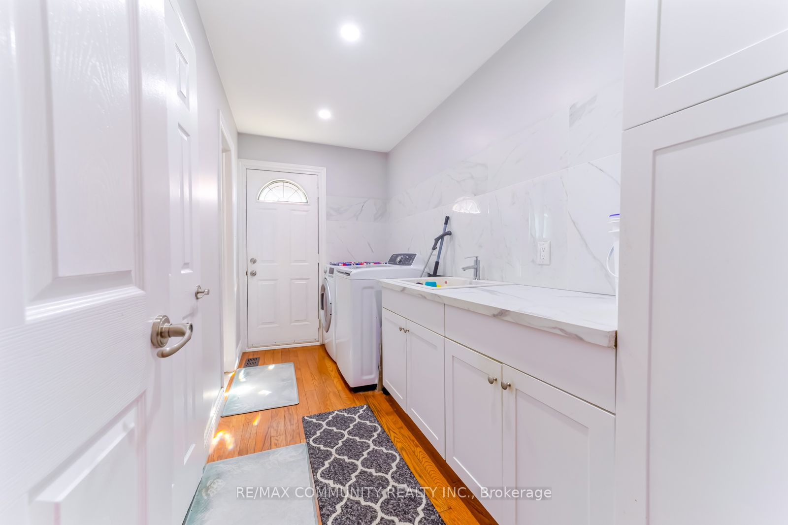 56 Cedar Brae Boulevard Property Photo 18
