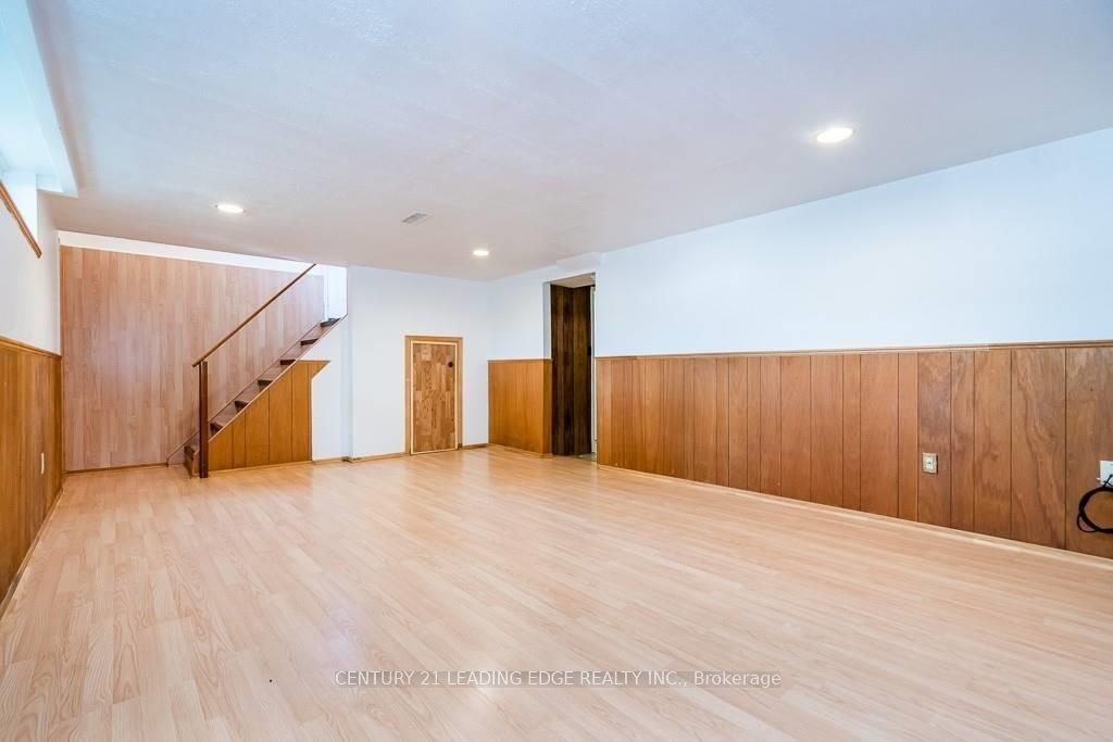 17 Caddy Drive Bsmt Property Photo 3