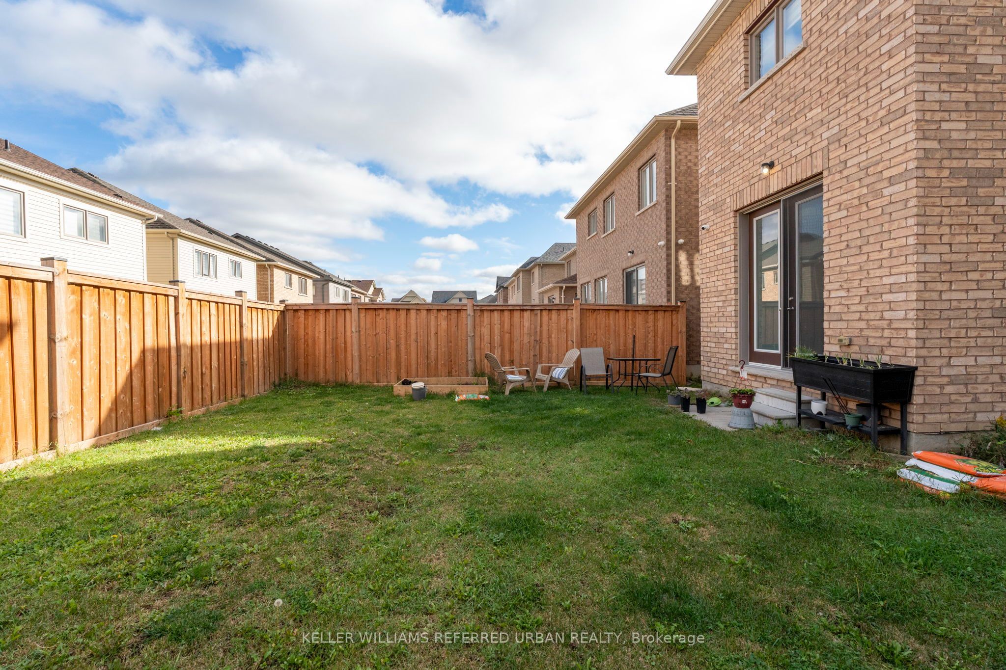 2523 Orchestrate Drive Upper Property Photo 4