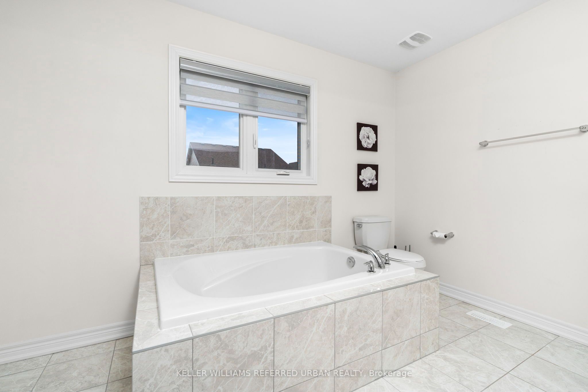 2523 Orchestrate Drive Upper Property Photo 40