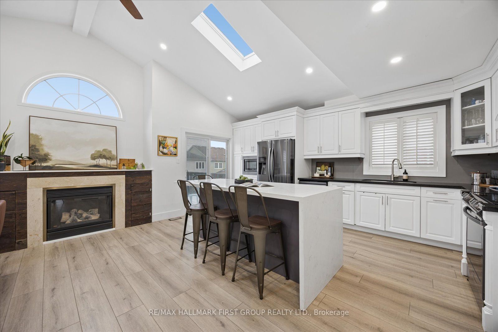 23 Telegraph Drive Property Photo 10