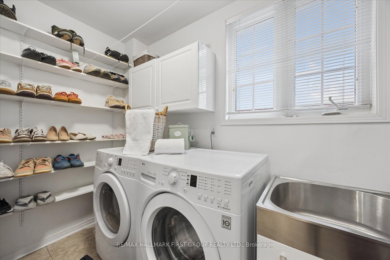 23 Telegraph Drive Property Photo 15