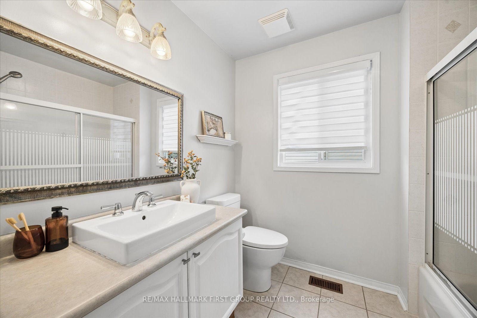 23 Telegraph Drive Property Photo 22