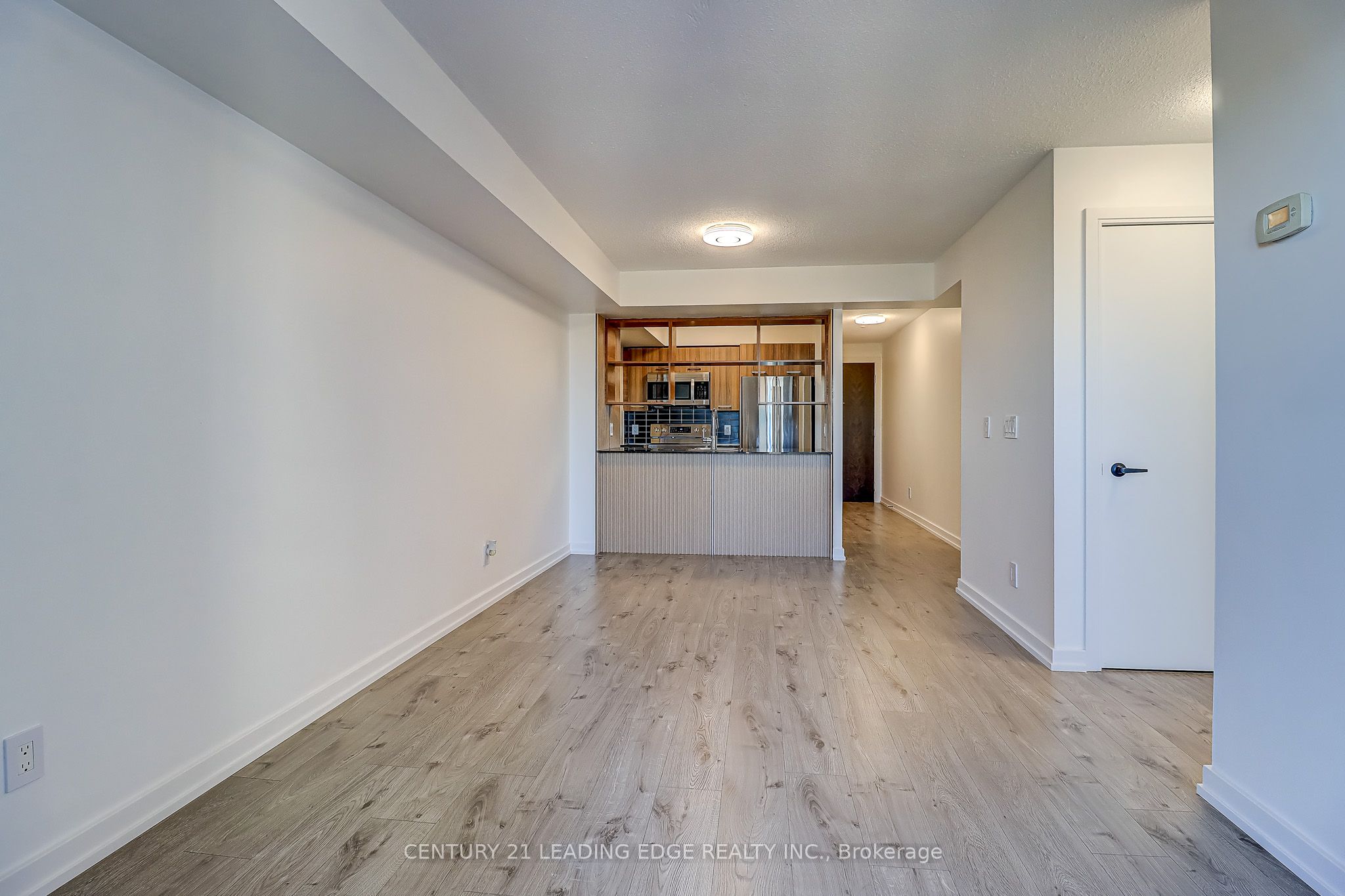 125 Village Green Square 3311 Property Photo 19