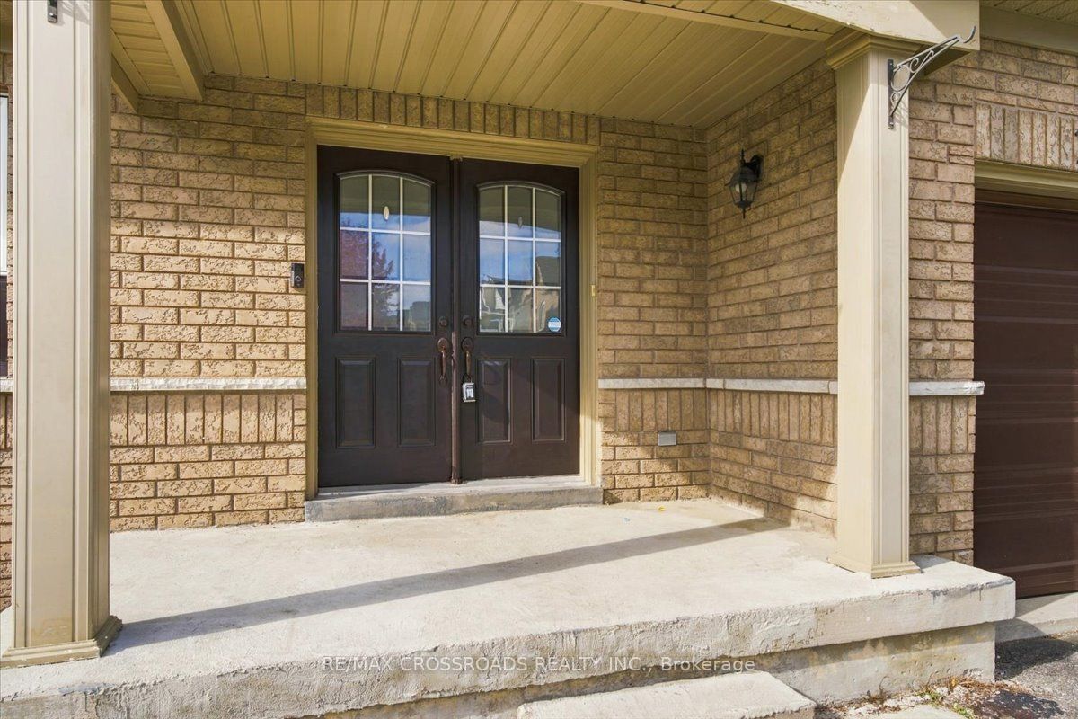 1220 Langley Circle Property Photo 2