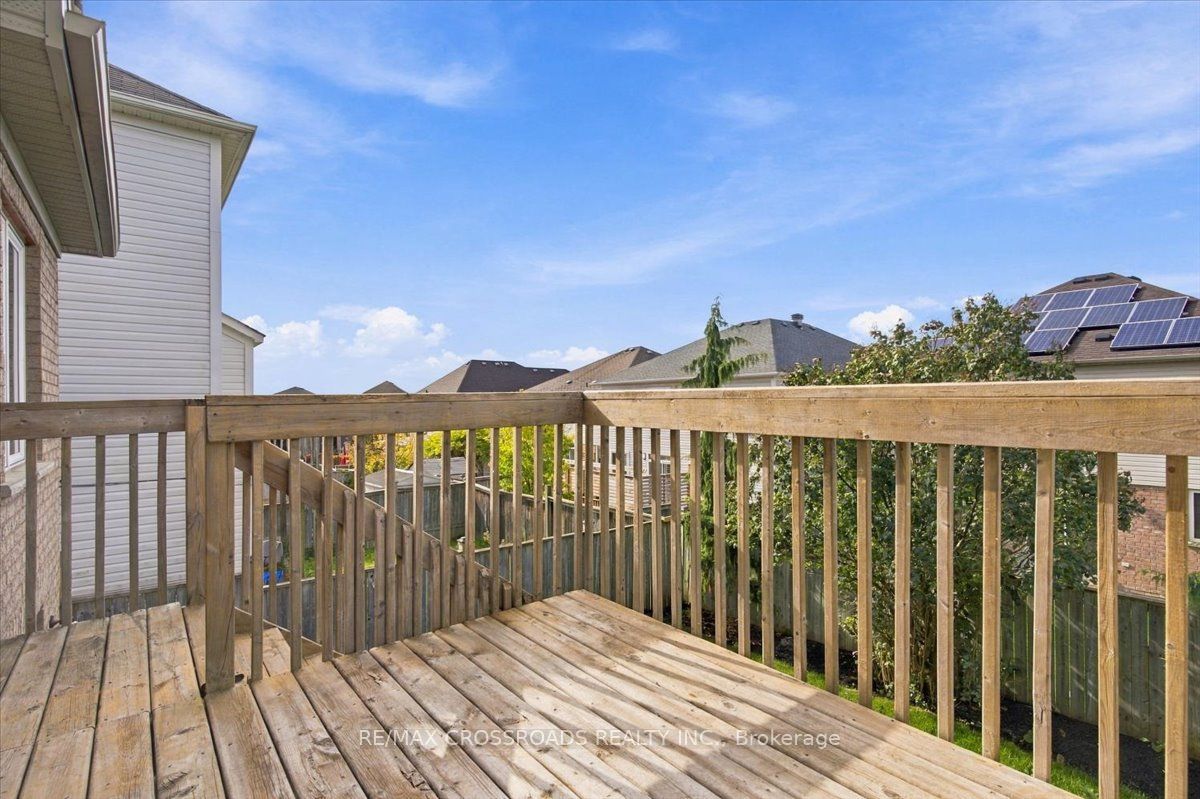 1220 Langley Circle Property Photo 8